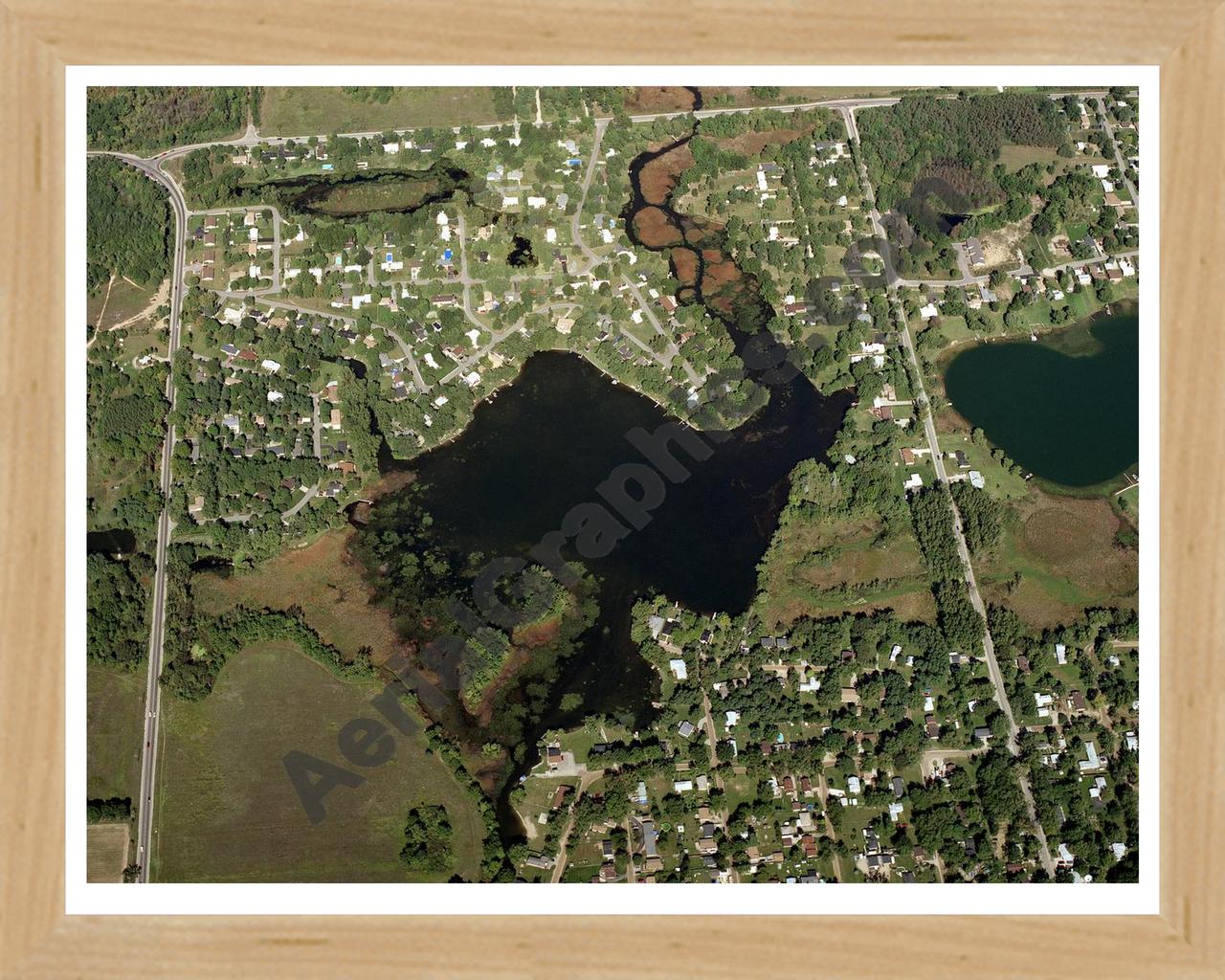 Aerial image of [1369] Fox Lake in Oakland, MI with Natural Wood frame