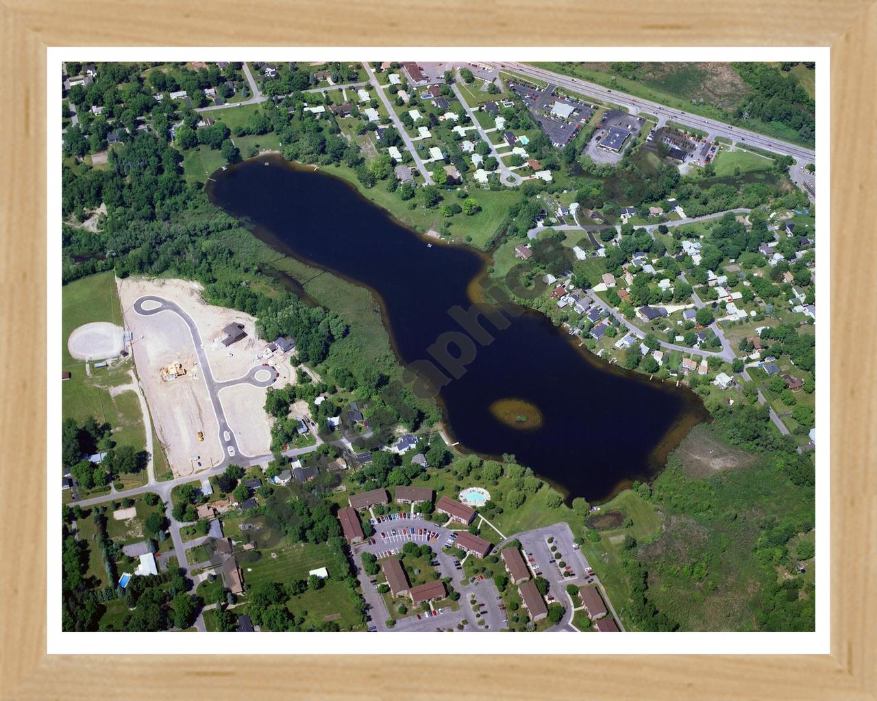 Aerial image of [1444] Geneva Lake in Oakland, MI with Natural Wood frame