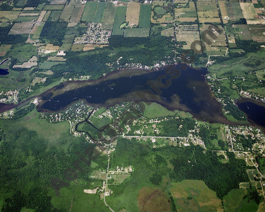 Aerial image of [1481] Wolf Lake in Jackson, MI with No frame