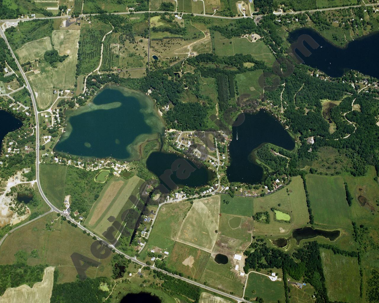 Aerial image of [1489] Marrs Lake in Lenawee, MI with Canvas Wrap frame