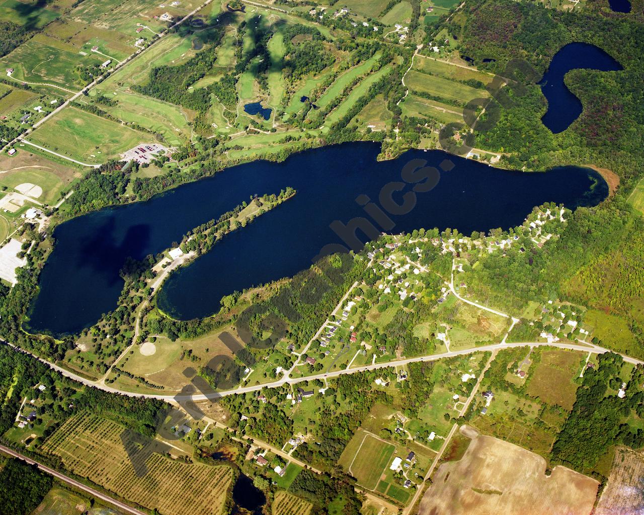 Aerial image of [1575] Potters Lake in Genesee/Lapeer, MI with No frame