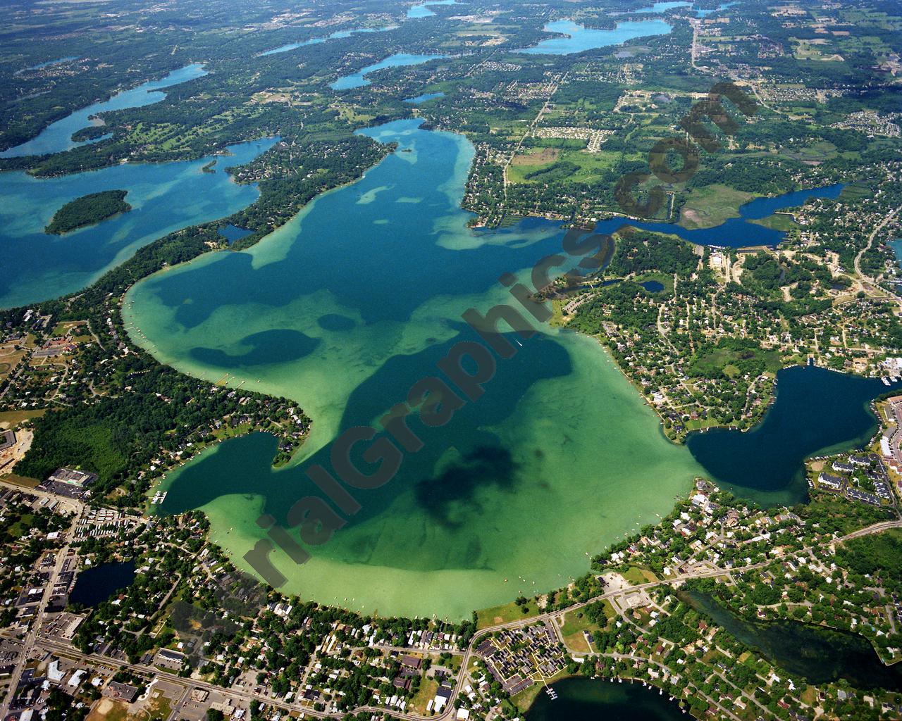 Aerial image of [2415] Cass Lake in Oakland, MI with Canvas Wrap frame