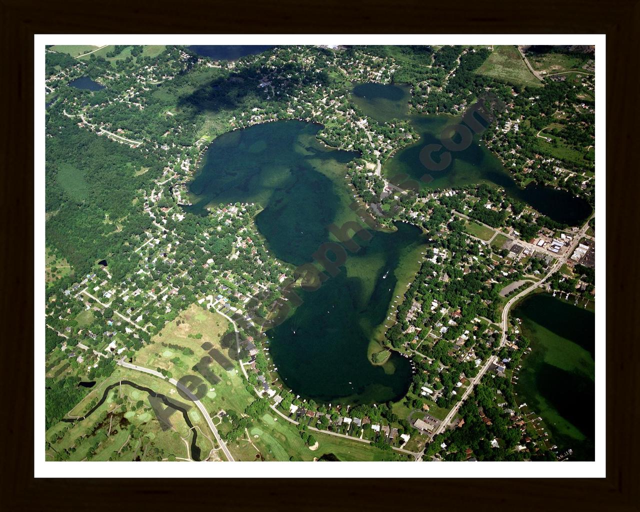 Aerial image of [2941] Long Lake in Oakland, MI with Black Wood frame