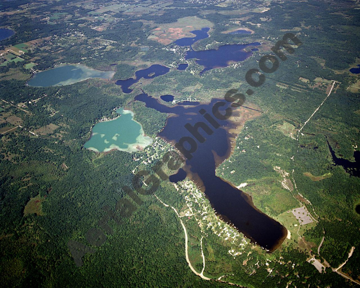 Aerial image of [2979] Half Moon, Blind, Patterson, Woodruff & Watson Lakes in Washtenaw, MI with No frame