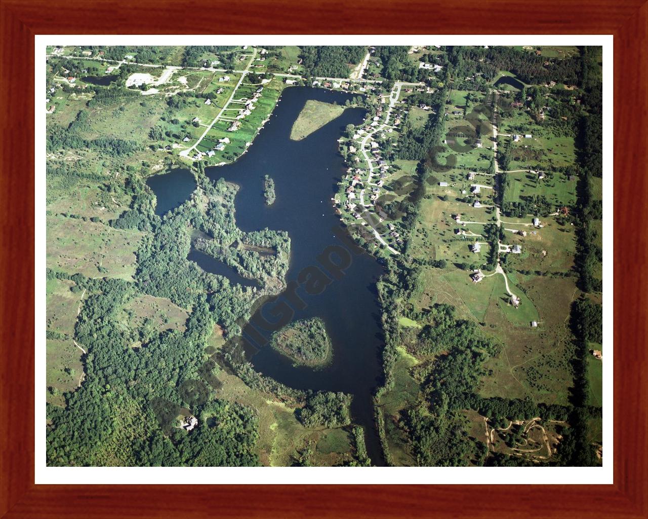 Aerial image of [3000] Lake Braemar in Oakland, MI with Cherry Wood frame