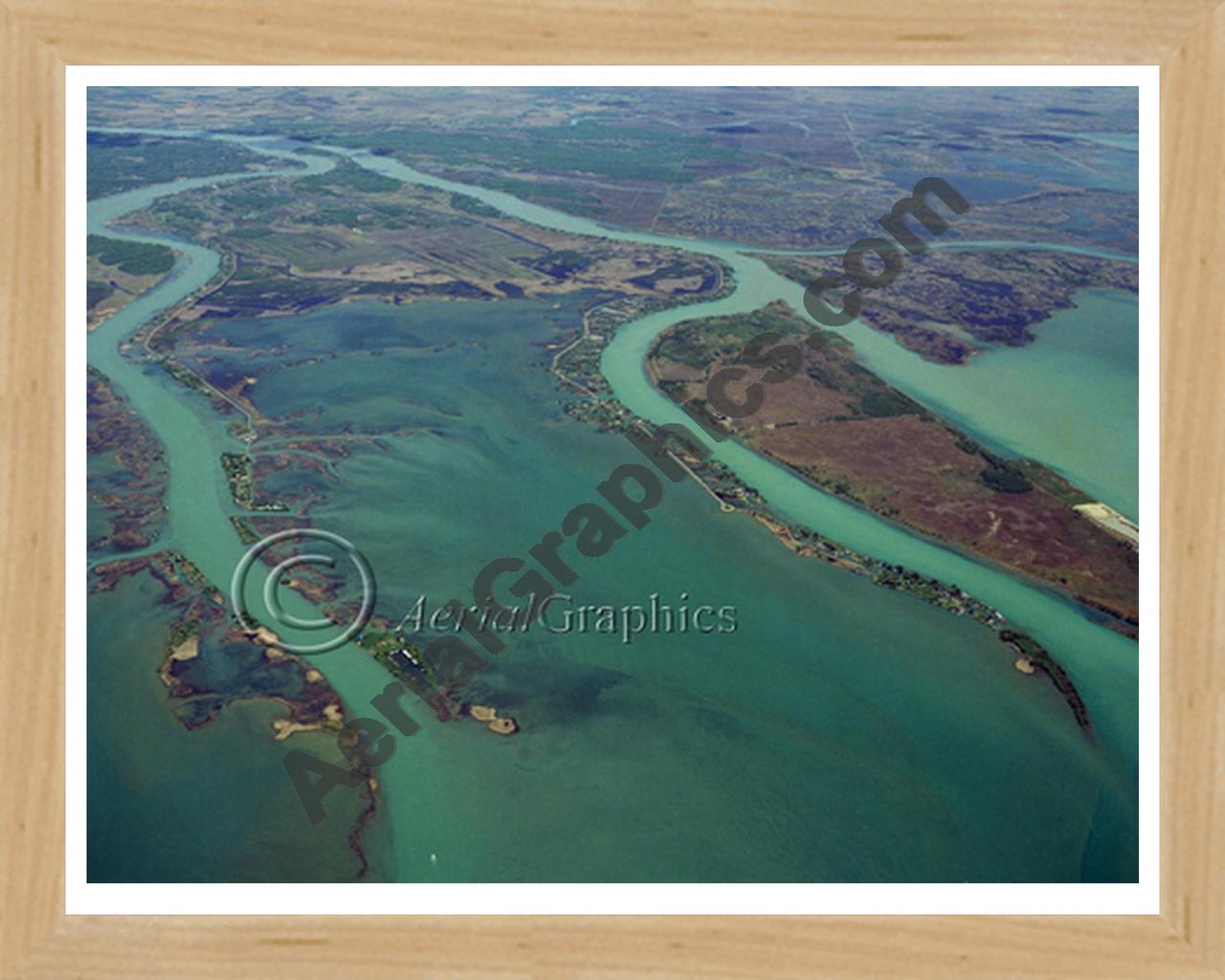 Aerial image of [336] Harsen's Island (N) with Natural Wood frame