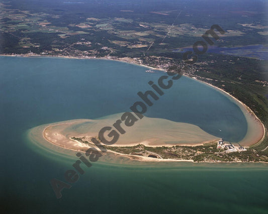 Aerial image of [3393] Tawas Bay in Iosco, MI with No frame