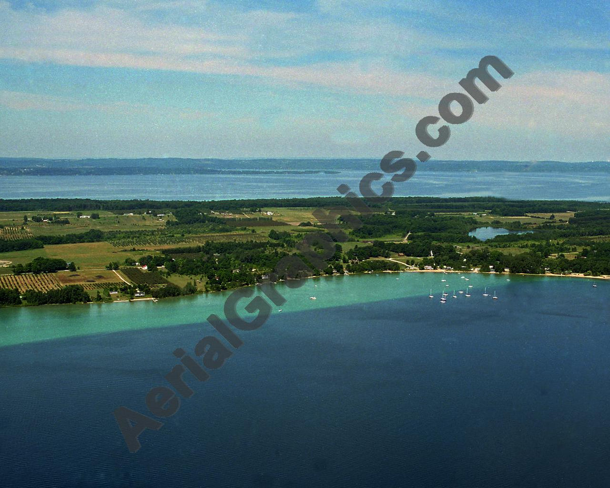 Aerial image of [3445] Omena Bay in St Joseph, MI with No frame