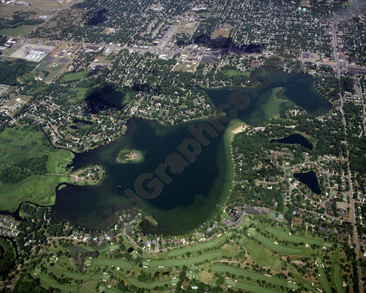 Aerial image of [3579] Goguac Lake in Calhoun, MI with No frame