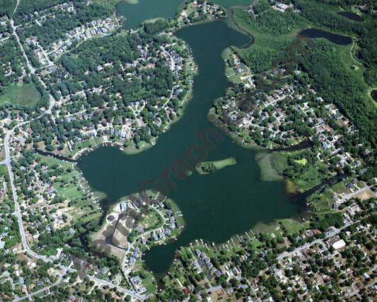 Aerial image of [3592] South Commerce Lake in Oakland, MI with No frame