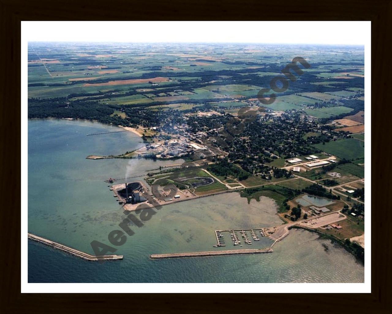 Aerial image of [3602] Harbor Beach, Looking South with Black Wood frame