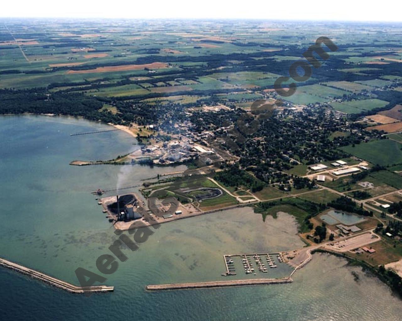 Aerial image of [3602] Harbor Beach, Looking South with No frame