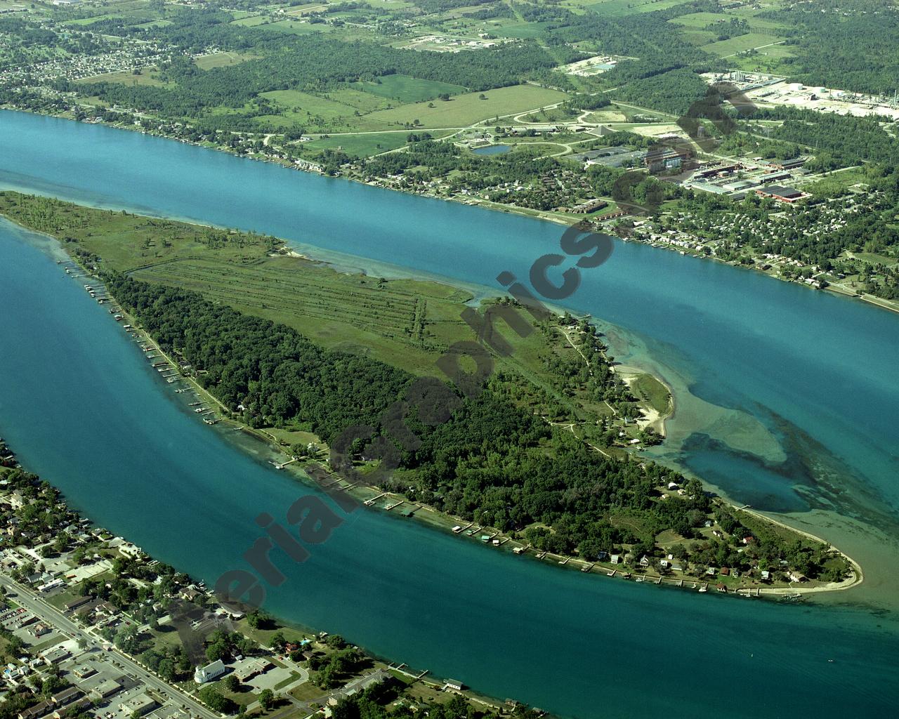 Aerial image of [3661] Stag Island with Canvas Wrap frame