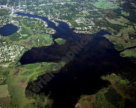 Aerial image of [3673] Center Lake in Jackson, MI with No frame