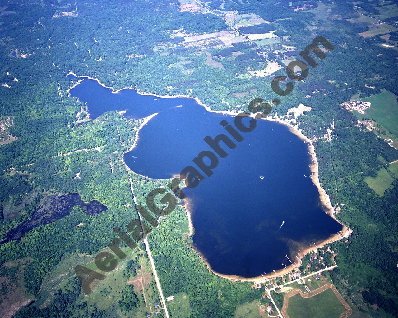 Aerial image of [3917] Rose Lake in Osceola, MI with No frame