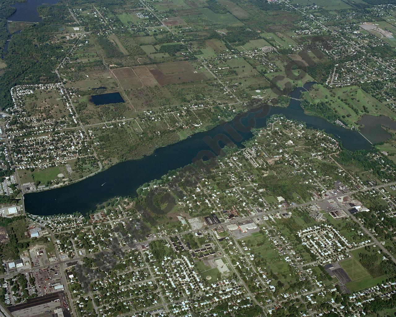 Aerial image of [395] Kearsley Reservoir in Genesee, MI with No frame