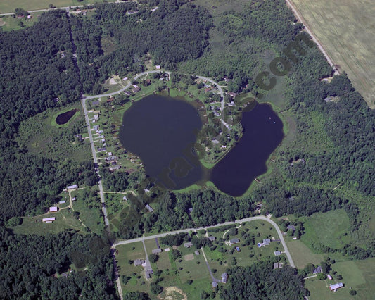 Aerial image of [4217] Upper Lake in Kent, MI with No frame