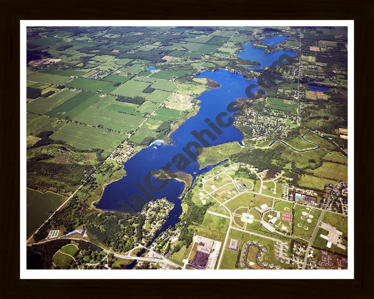 Aerial image of [4259] Chain O'Lakes with Black Wood frame