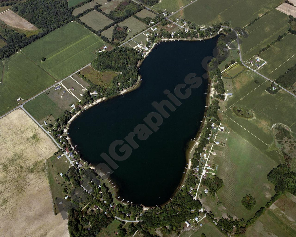 Aerial image of [4339] Cowden Lake in Montcalm, MI with No frame