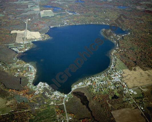 Aerial image of [4367] Chippewa Lake in Mecosta, MI with No frame