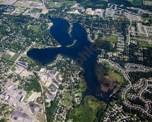 Aerial image of [4667] Thompson Lake in Livingston, MI with No frame