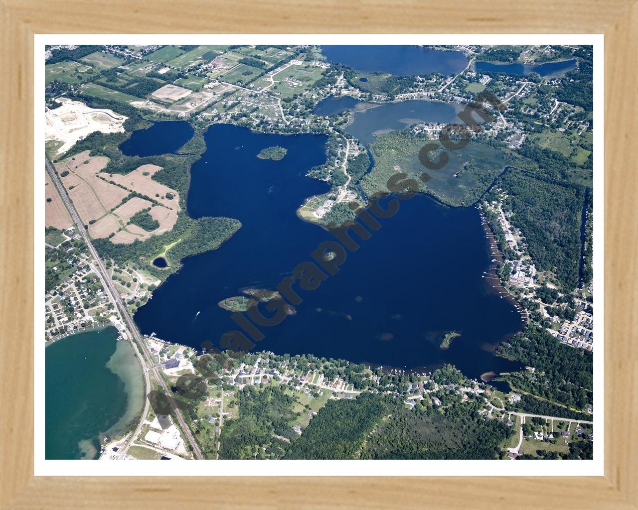 Aerial image of [4677] Lake Ponemah in Genesee, MI with Natural Wood frame