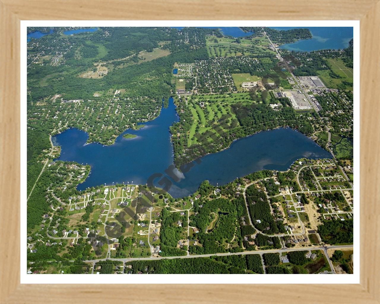 Aerial image of [4692] Lower Straits Lake in Oakland, MI with Natural Wood frame