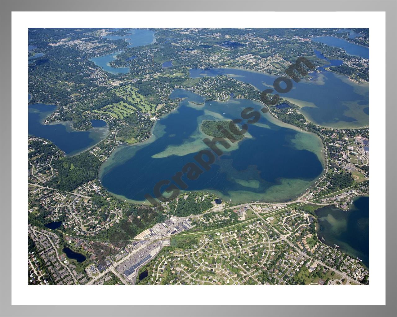 Aerial image of [4695] Orchard Lake in Oakland, MI with Silver Metal frame