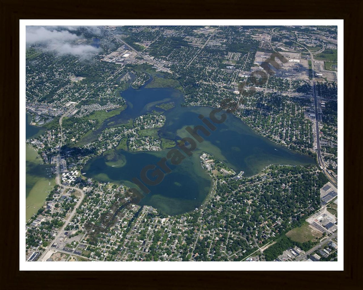 Aerial image of [4698] Sylvan Lake in Oakland, MI with Black Wood frame
