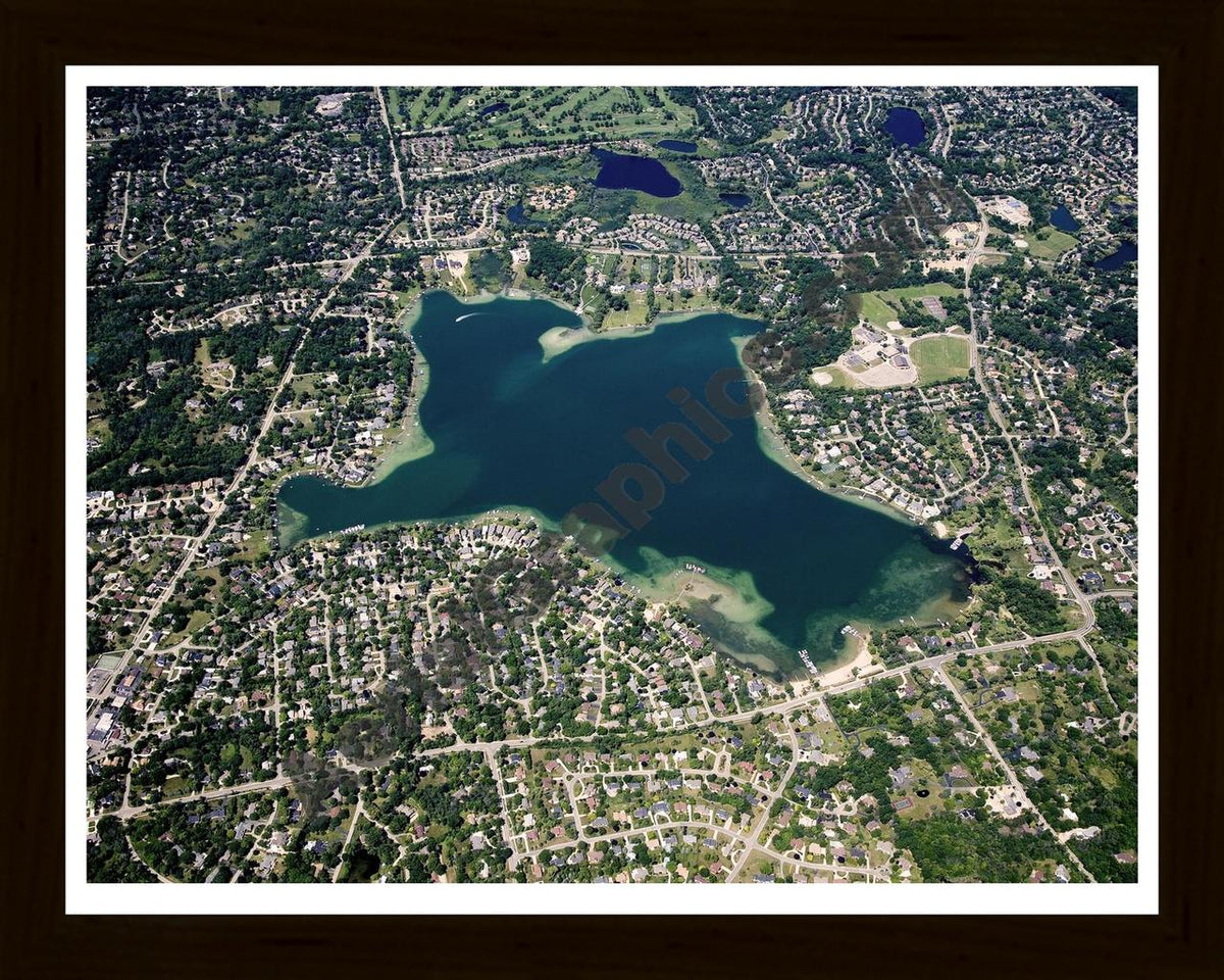 Aerial image of [4701] Walnut Lake in Oakland, MI with Black Wood frame