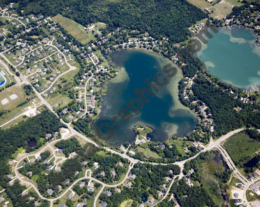 Aerial image of [4707] Bogie Lake in Oakland, MI with No frame