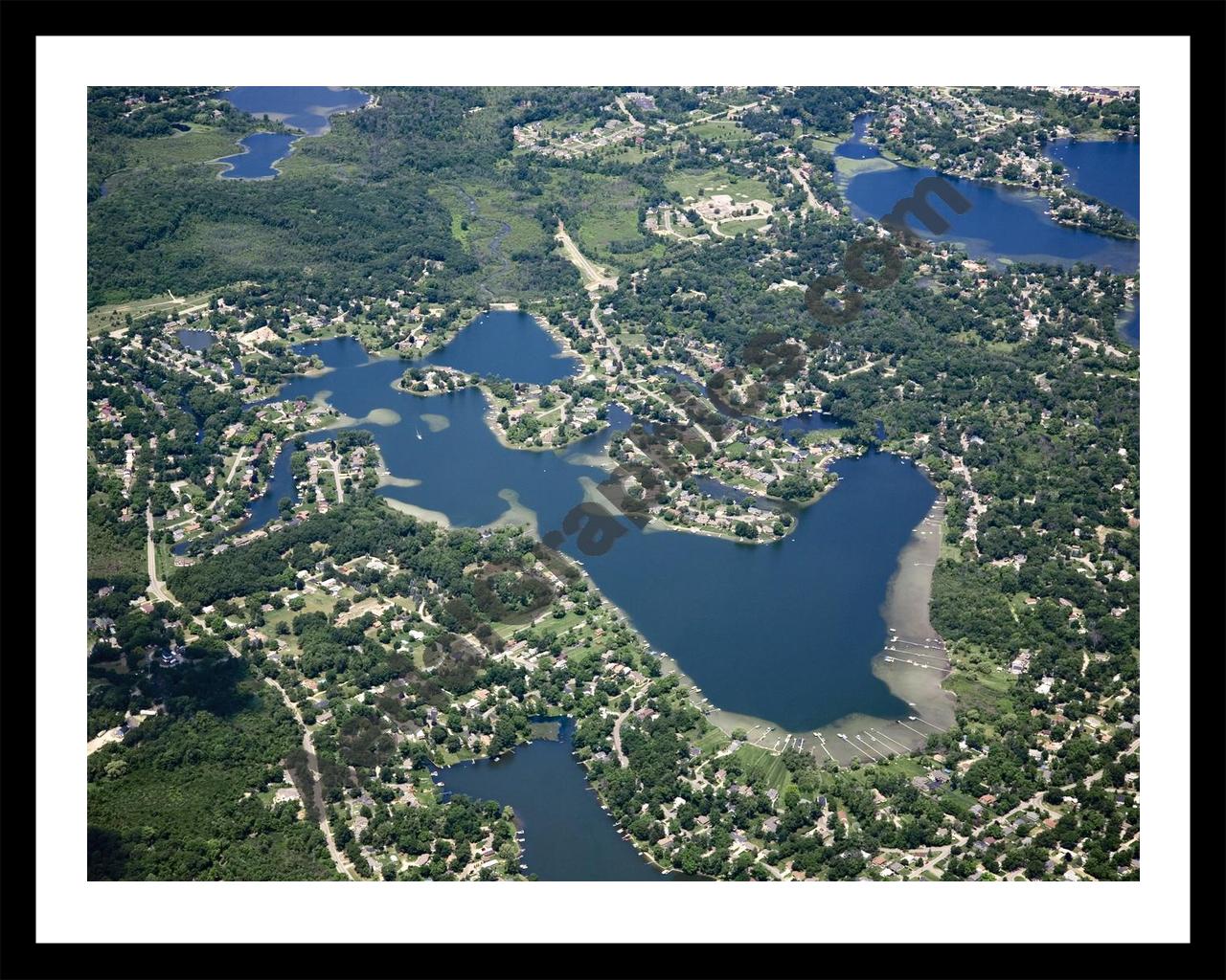 Aerial image of [4711] Cedar Island Lake in Oakland, MI with Black Metal frame