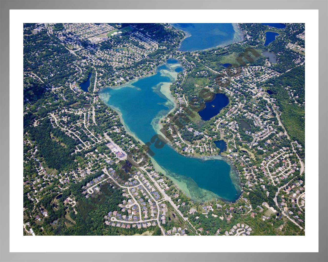 Aerial image of [4713] Green Lake in Oakland, MI with Silver Metal frame