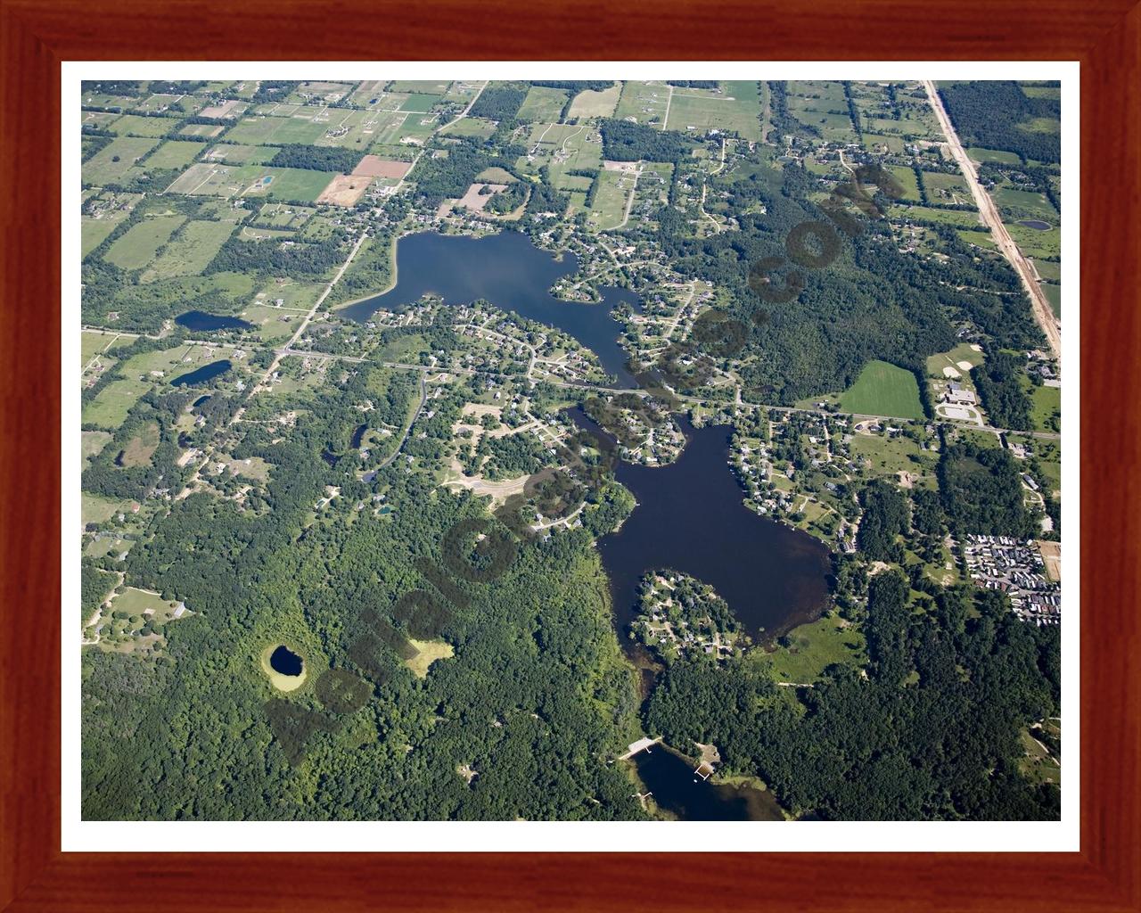 Aerial image of [4721] Lake Metamora & Merritt Lake in Lapeer, MI with Cherry Wood frame