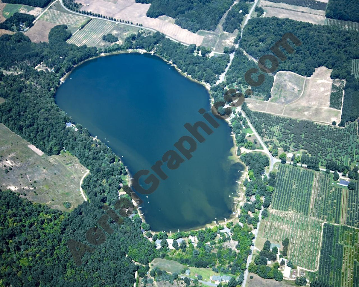 Aerial image of [4748] Crystal Lake in Oceana, MI with No frame