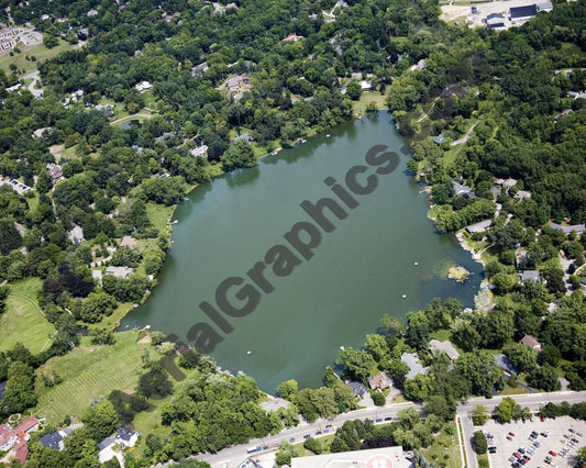 Aerial image of [4874] Fisk Lake in Kent, MI with No frame