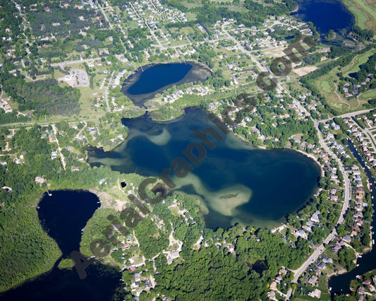 Aerial image of [4958] Square Lake (by Orion) in Oakland, MI with No frame