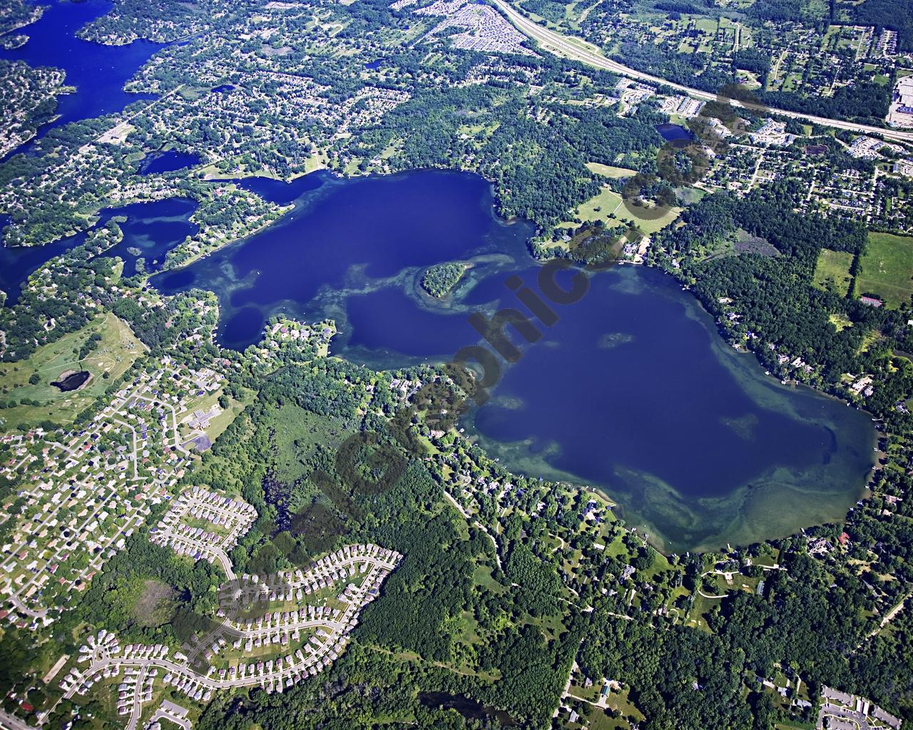 Aerial image of [4961] Lake Angelus, Oakland County in Oakland, MI with Canvas Wrap frame