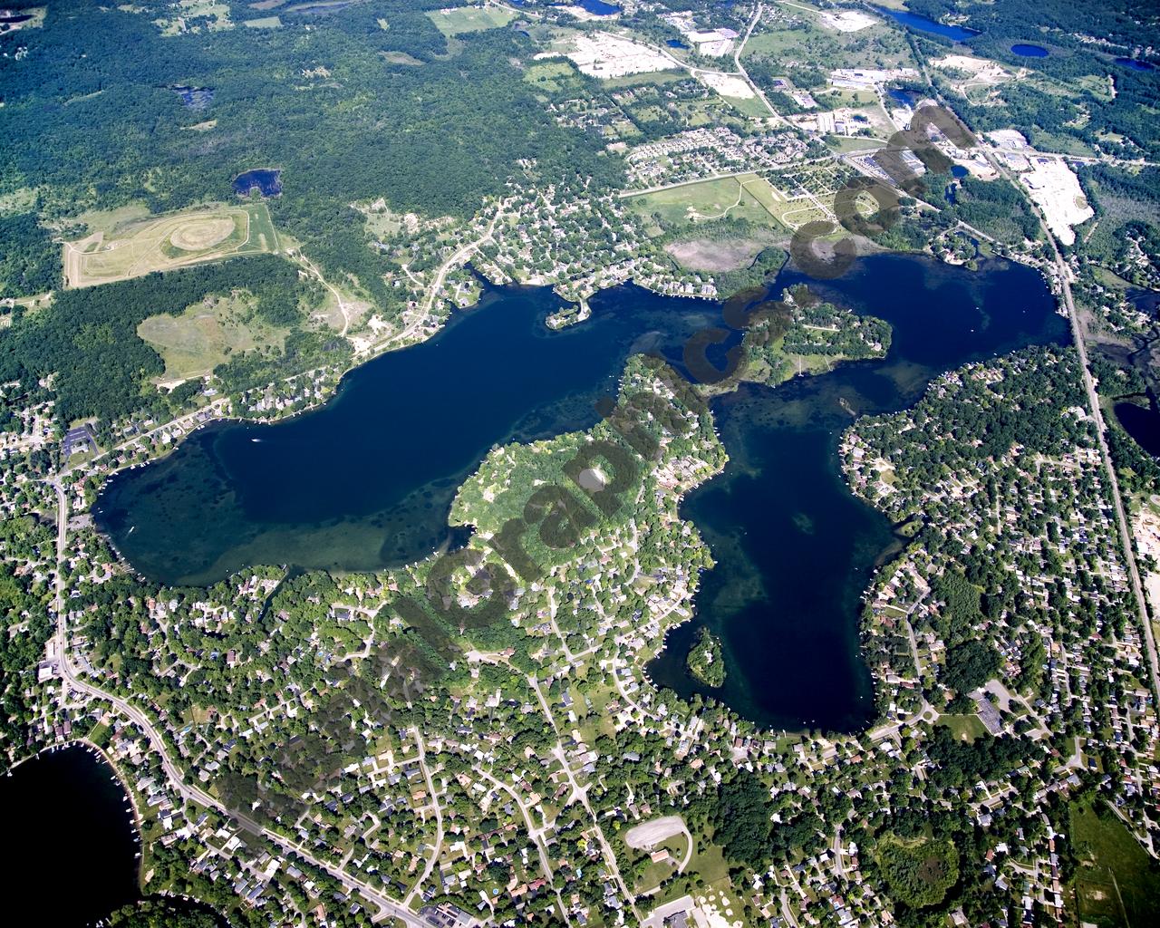 Aerial image of [4966] Lotus Lake & Maceday Lake in Oakland, MI with Canvas Wrap frame