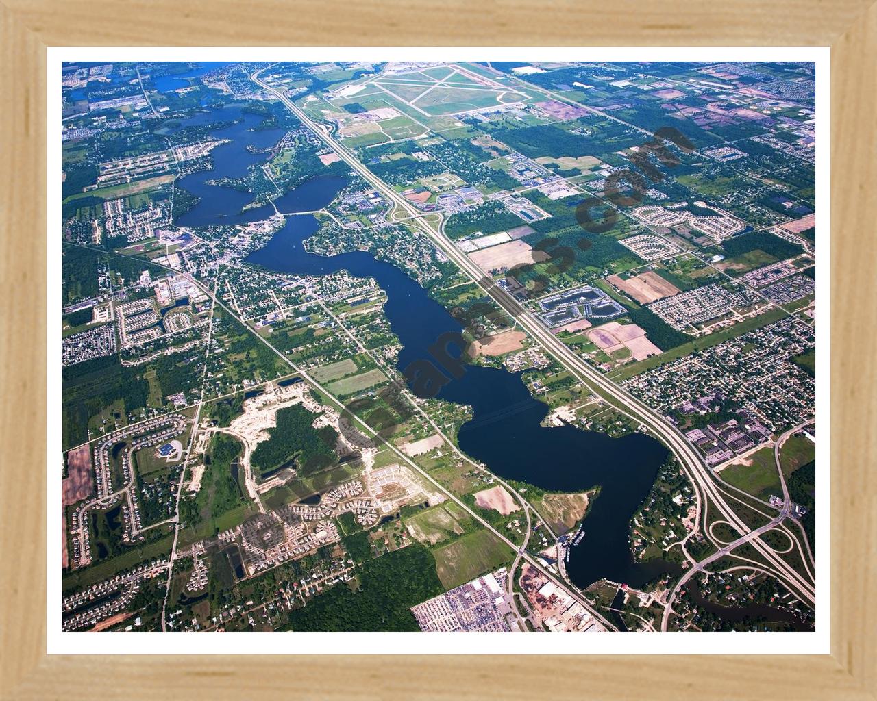 Aerial image of [4974] Belleville Lake in Wayne, MI with Natural Wood frame