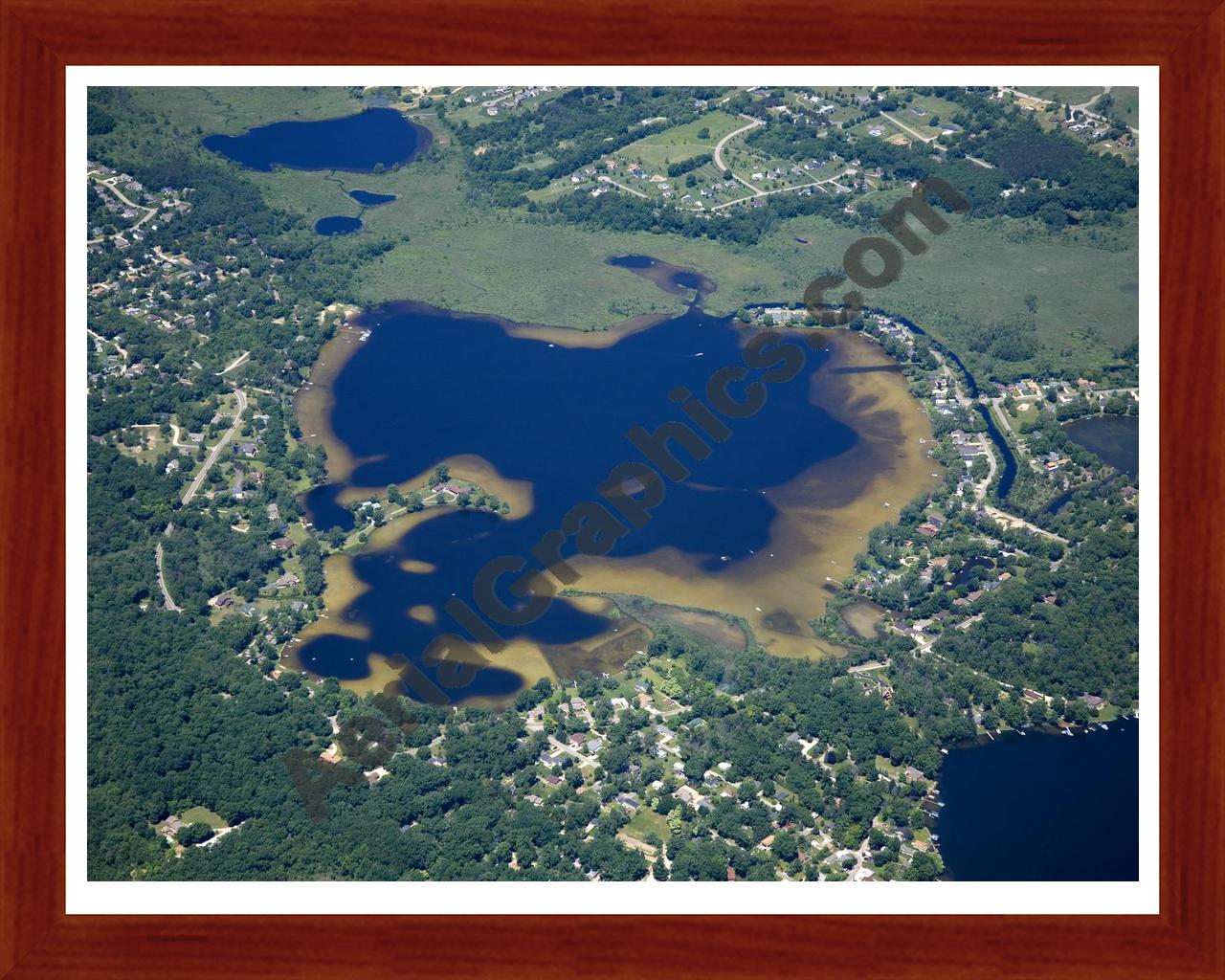 Aerial image of [4981] Bass Lake in Livingston, MI with Cherry Wood frame