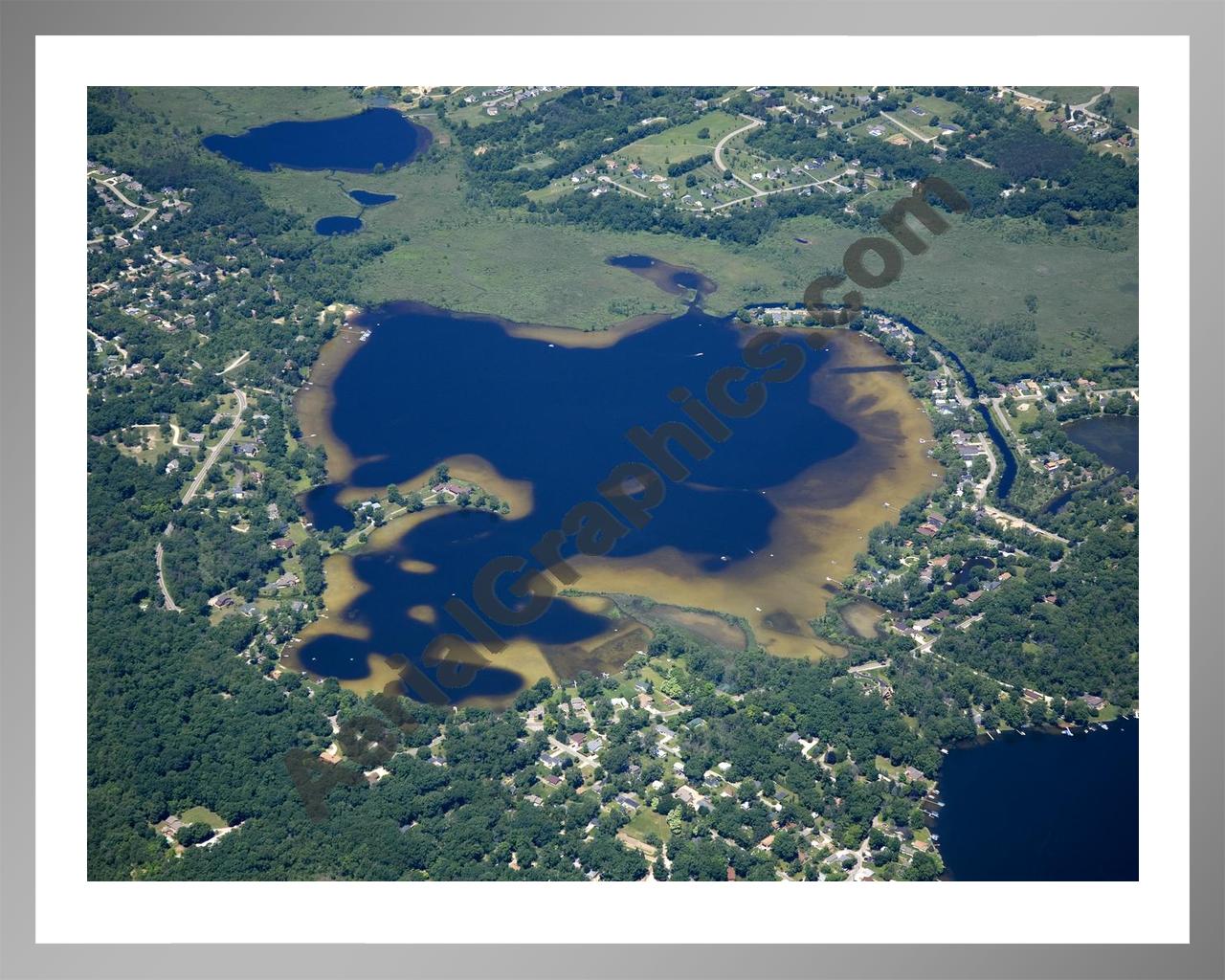 Aerial image of [4981] Bass Lake in Livingston, MI with Silver Metal frame