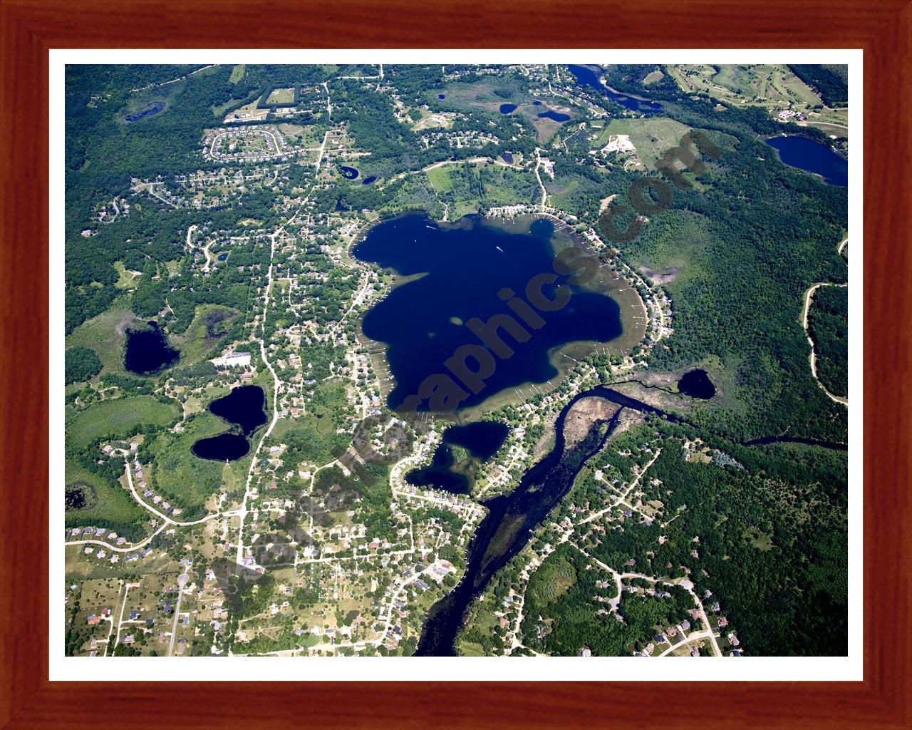 Aerial image of [4985] Ore Lake in Livingston, MI with Cherry Wood frame