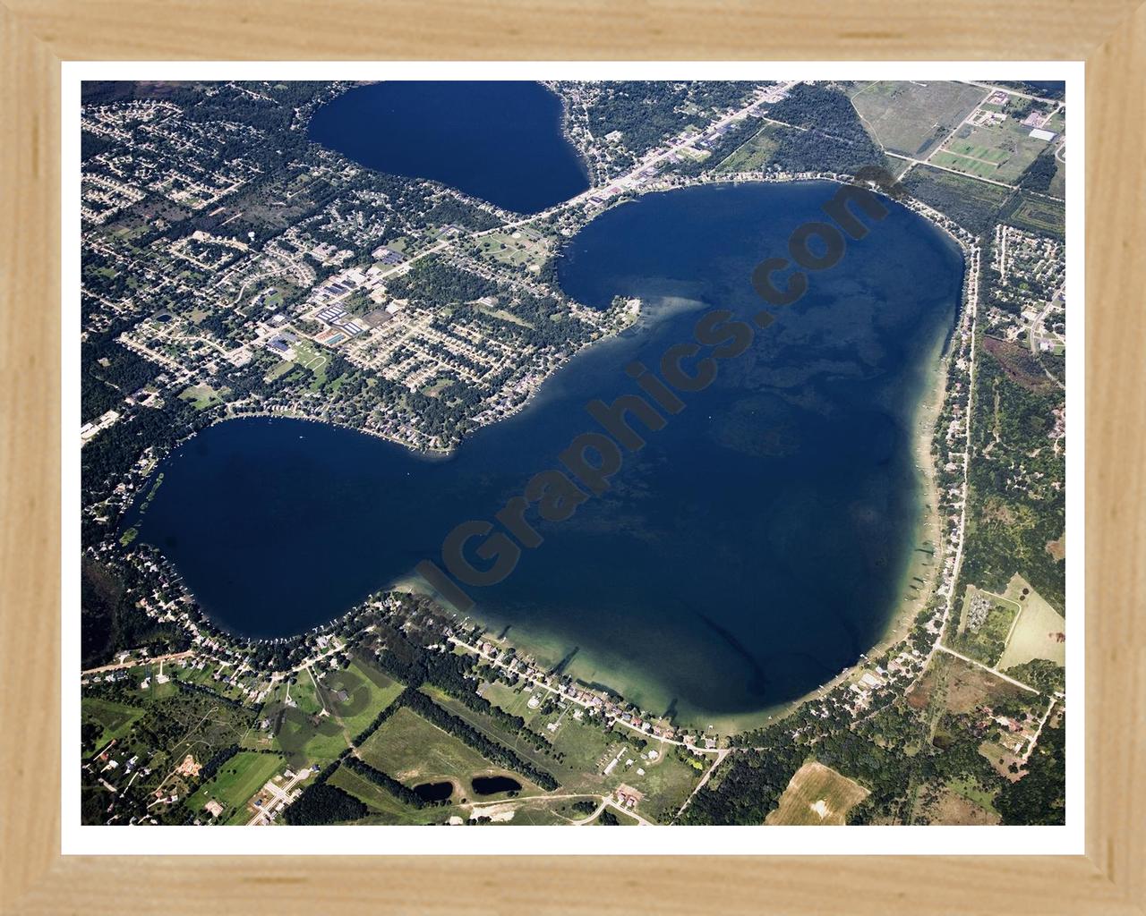 Aerial image of [5107] Austin Lake in Kalamazoo, MI with Natural Wood frame