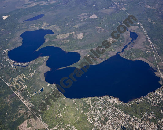 Aerial image of [5522]  St Helen in Roscommon, MI with No frame