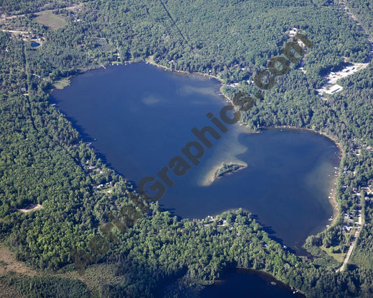 Aerial image of [5575] Snyder Lake in Oscoda, MI with No frame