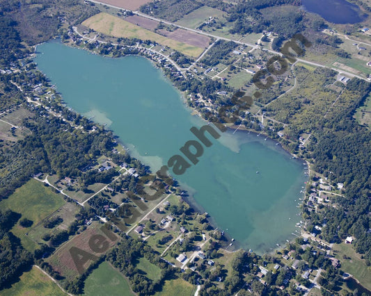 Aerial image of [5646] Silver Lake in Lenawee, MI with No frame