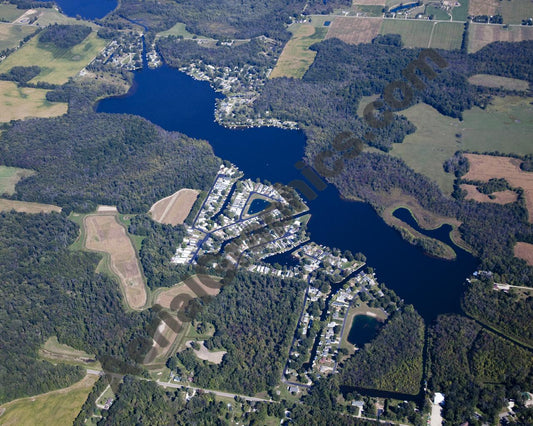 Aerial image of [5654] Long Lake, East in Branch, MI with No frame