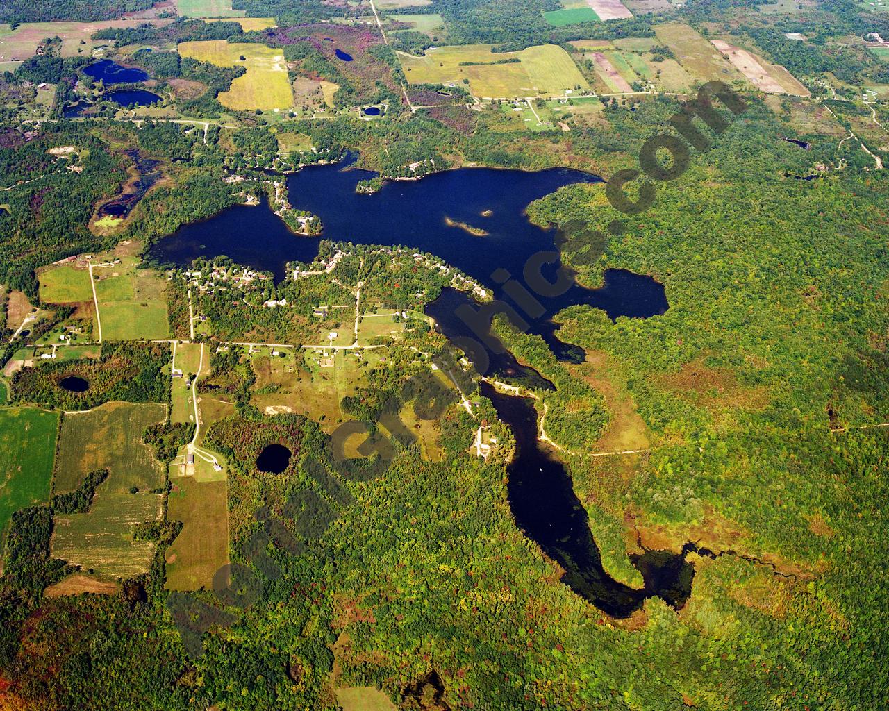 Aerial image of [567] Murphy Lake in Tuscola, MI with Canvas Wrap frame