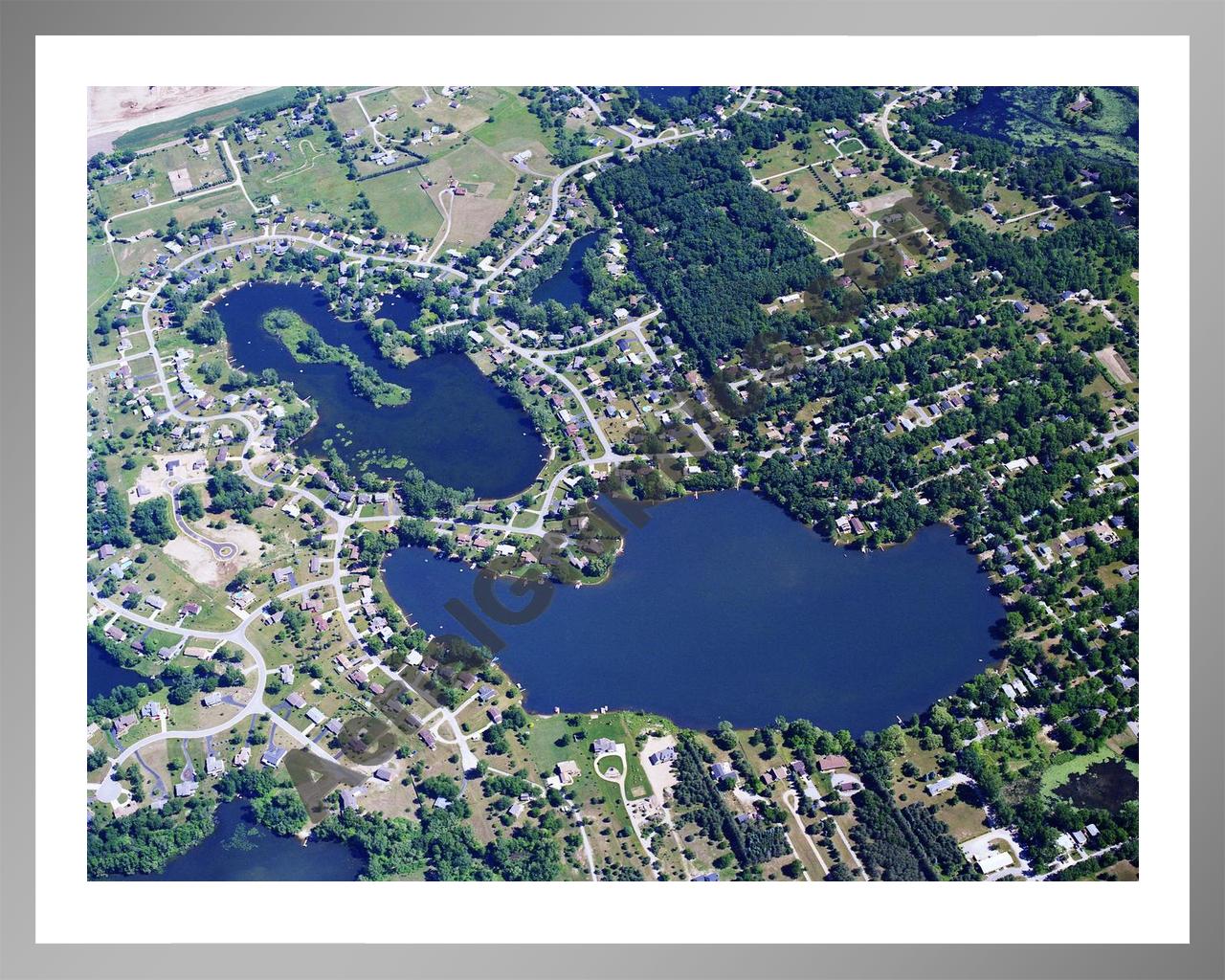 Aerial image of [5699] Woodruff Lake & Charlick Lake in Oakland, MI with Silver Metal frame